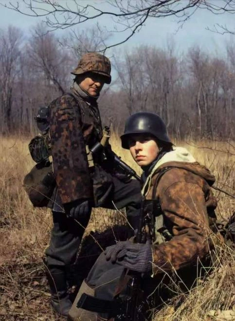 Origin and development of camouflage training uniforms